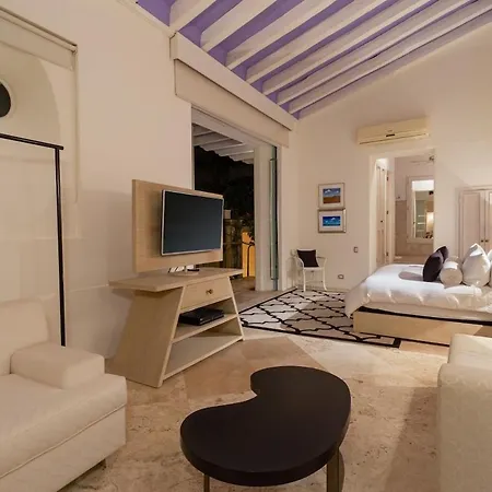 Heated Pool Spectacular House Historic Center Villa